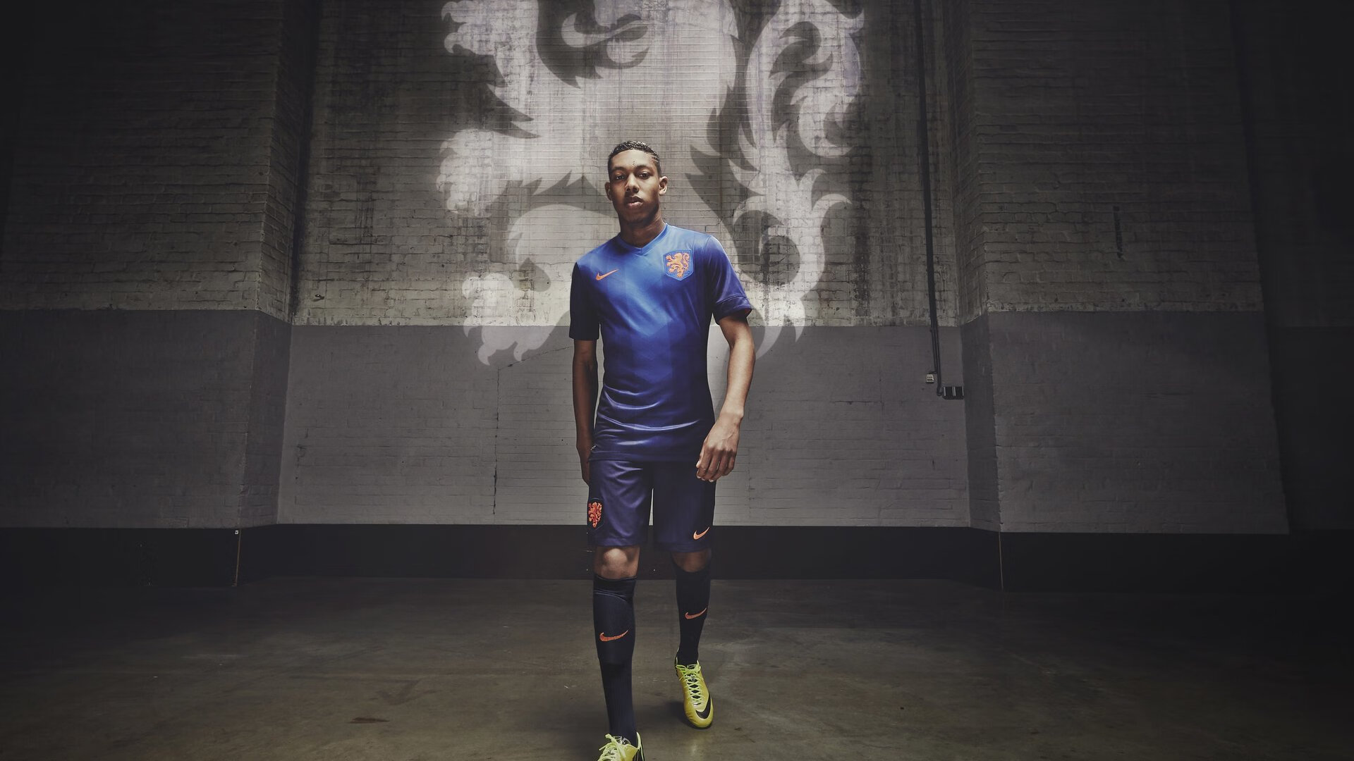 马赛绝杀国际米兰,迪马利亚的魔法时刻,一场定义传奇的胜利